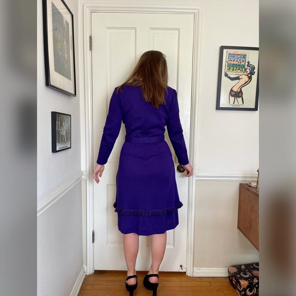 70s Does 40s Purple Long Sleeved Knit Dress w. Peplum Fringe Skirt - Picture 3 of 10